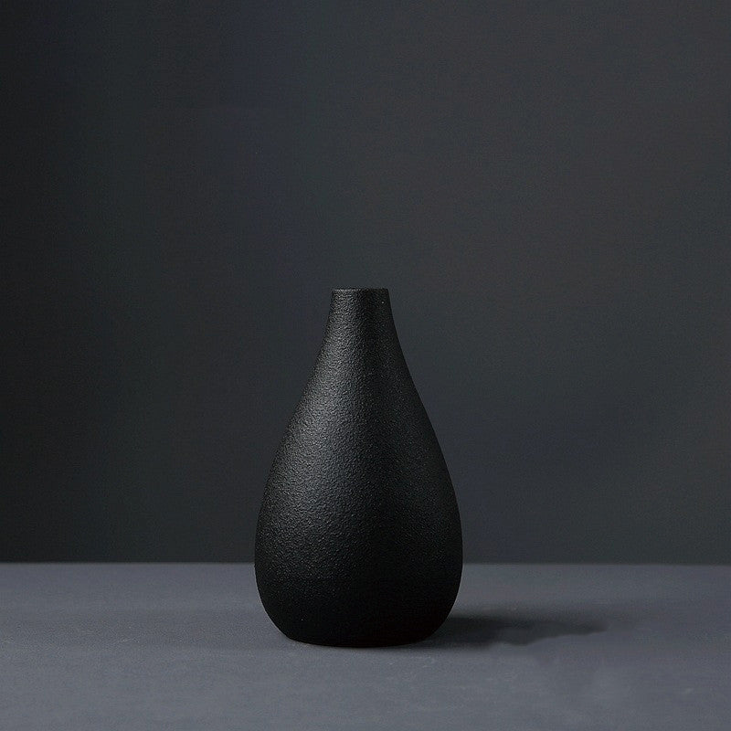 Black Ceramic Vaas